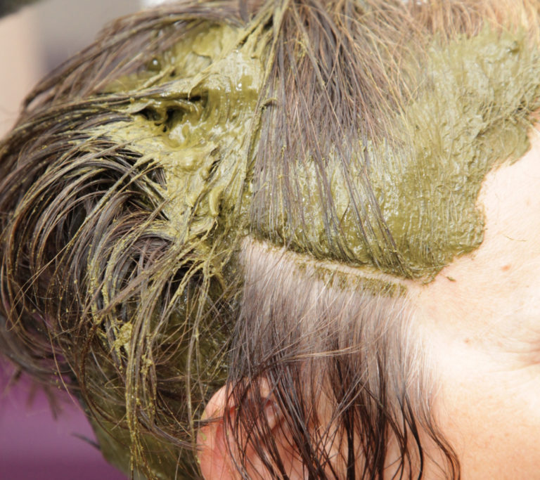 coloration vegetale-application-768x683